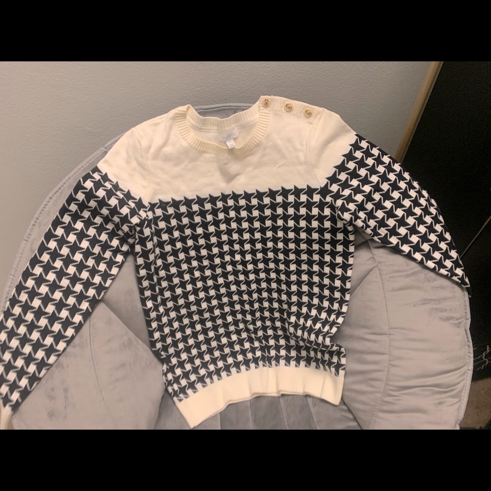 Black and Cream sweater